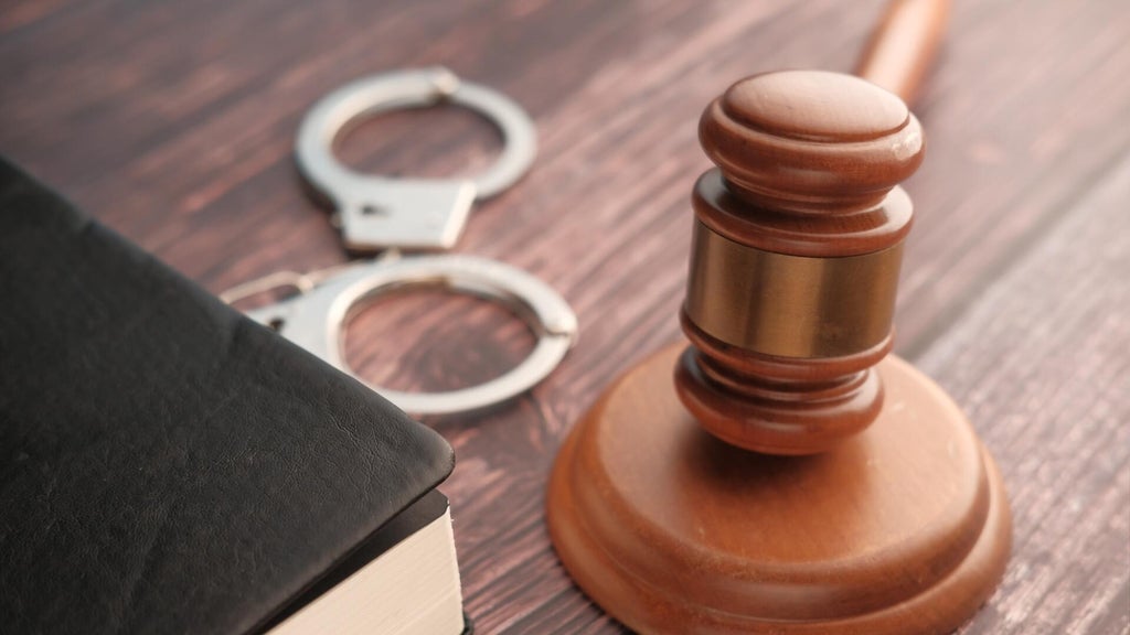 Central Minnesota man charged in fatal 1995 shooting of woman in Iowa — WCCO / CBS Minnesota, Robbinsdale Health news