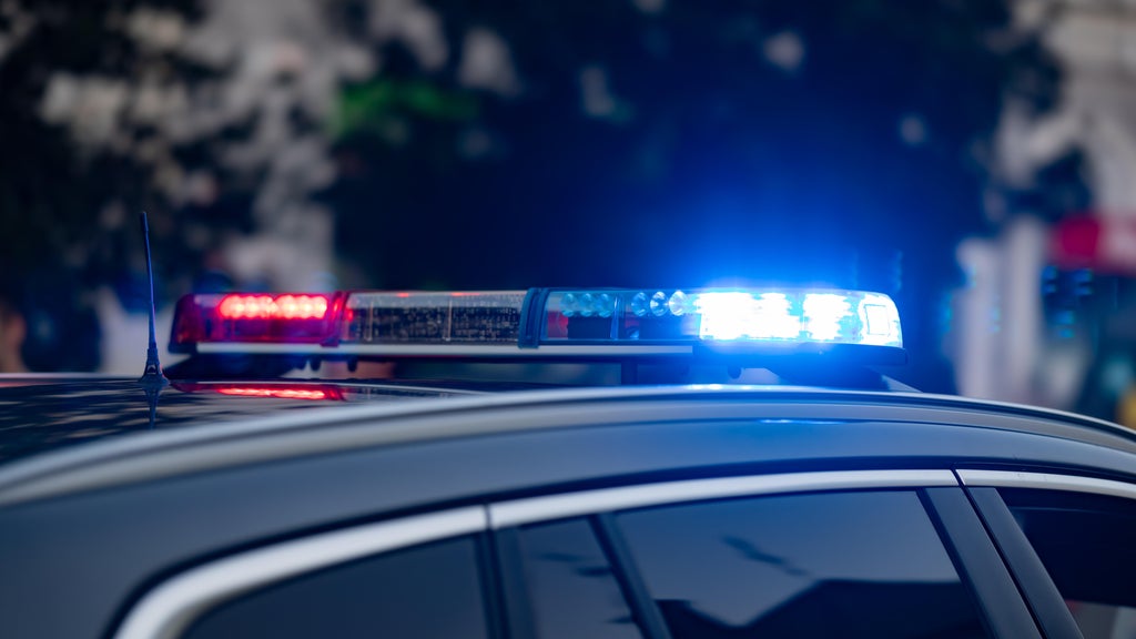 Shelter-in-place issued in Burnsville after shooting injures 1 — WCCO / CBS Minnesota, Robbinsdale Community news