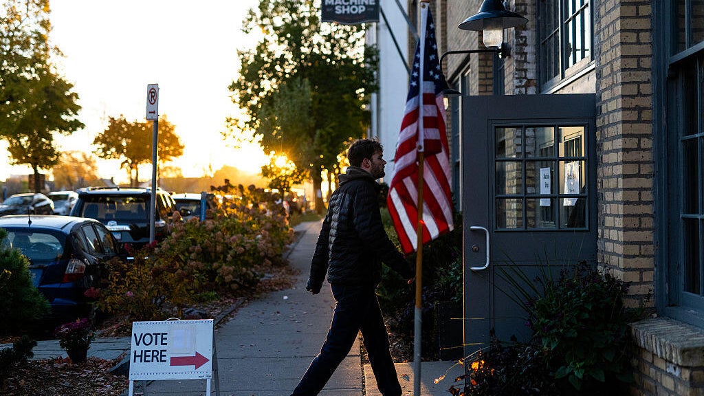 Early in-person voting kicks off in Minnesota: Here's what to know — WCCO / CBS Minnesota, Robbinsdale Community news