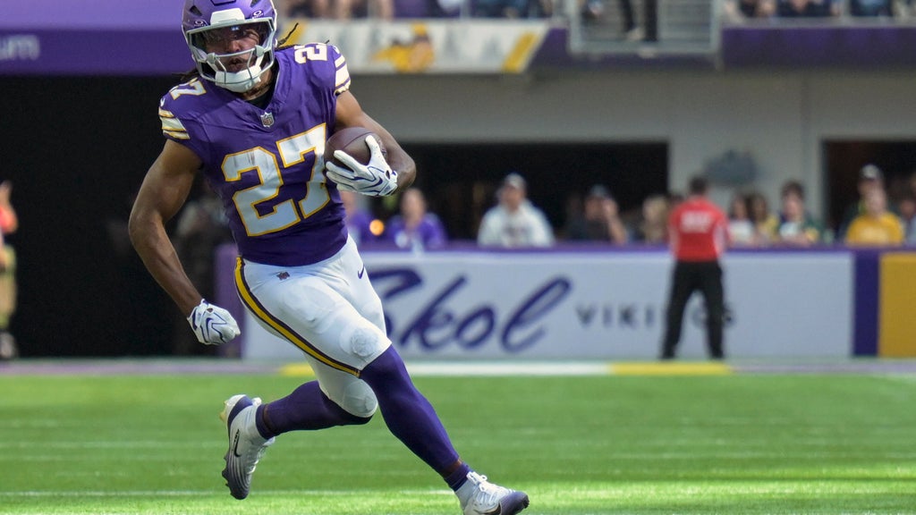Vikings return RB Jordan Mason from injured reserve after broken thumb kept him out last 4 games — WCCO / CBS Minnesota, Robbinsdale Sports news