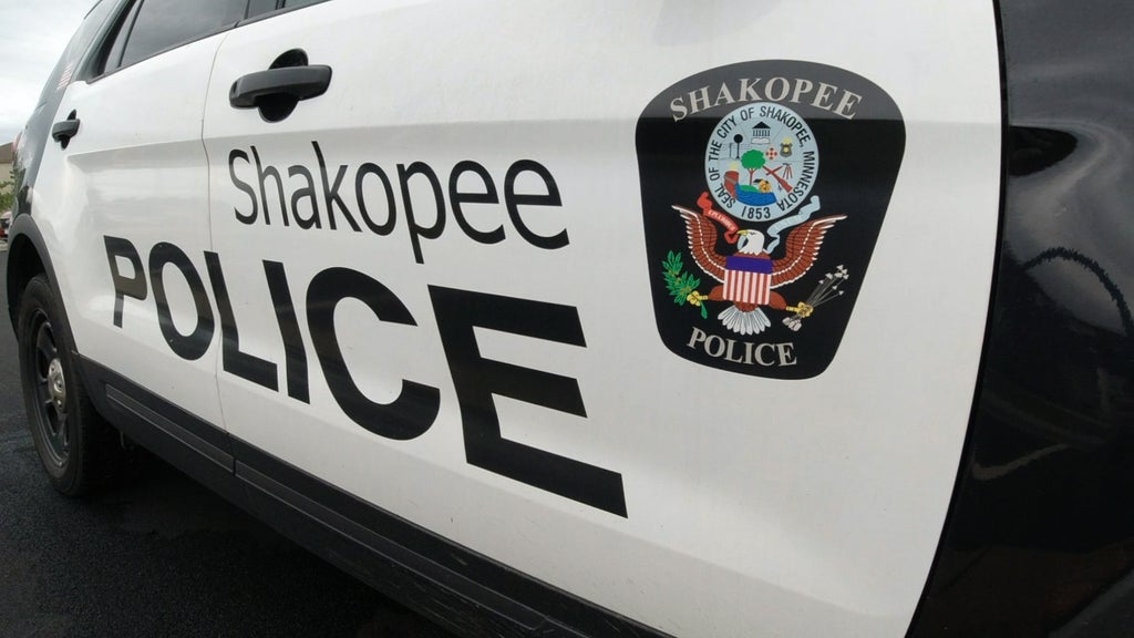 18-year-old charged with second-degree murder after Shakopee man found shot in park — WCCO / CBS Minnesota, Robbinsdale Community news