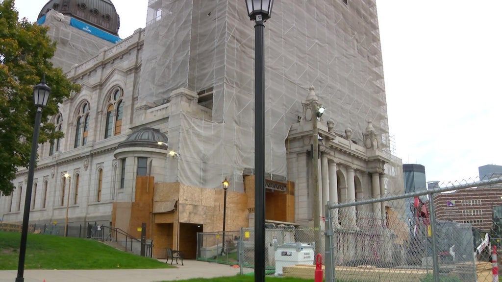 No charges yet after break-in at Basilica of St. Mary in Minneapolis — Robbinsdale Business news