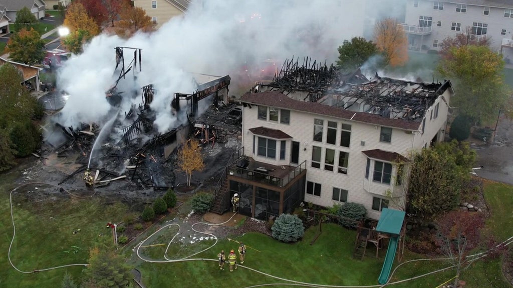 1 person unaccounted for in Victoria neighborhood fire, mayor says — WCCO / CBS Minnesota, Robbinsdale Real Estate news
