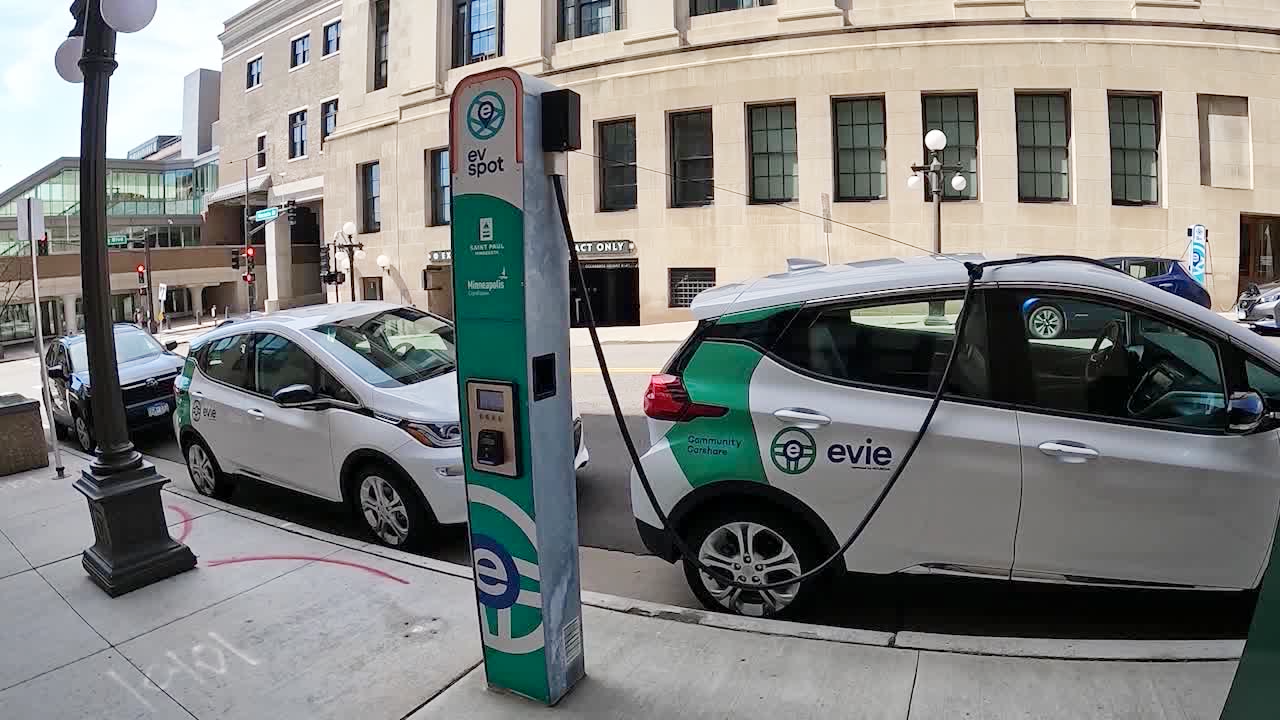Hourcar to shut down after 20 years, ending Evie carshare service — KSTP 5, Robbinsdale Community news