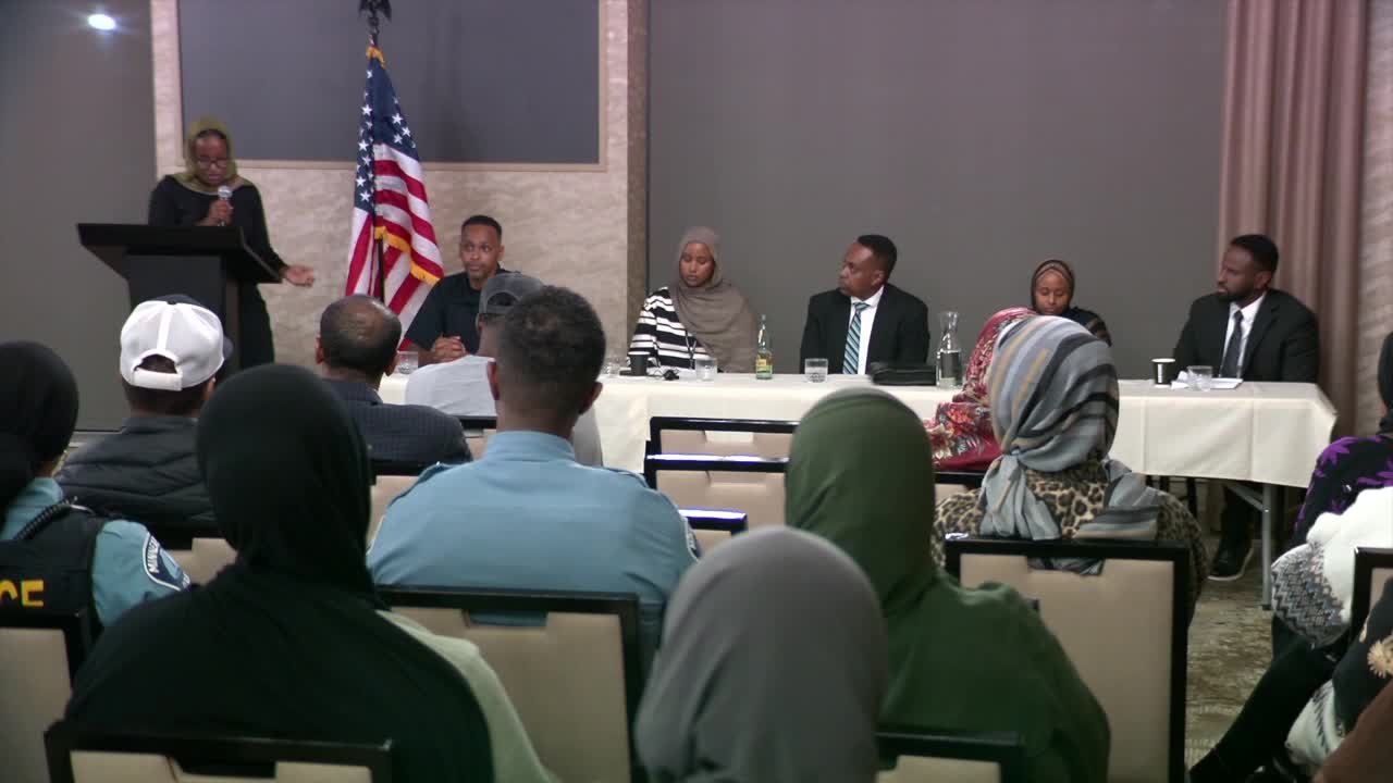 Somali-American police officers address gang violence at town hall; community shares possible solutions — KSTP 5, Robbinsdale Business news