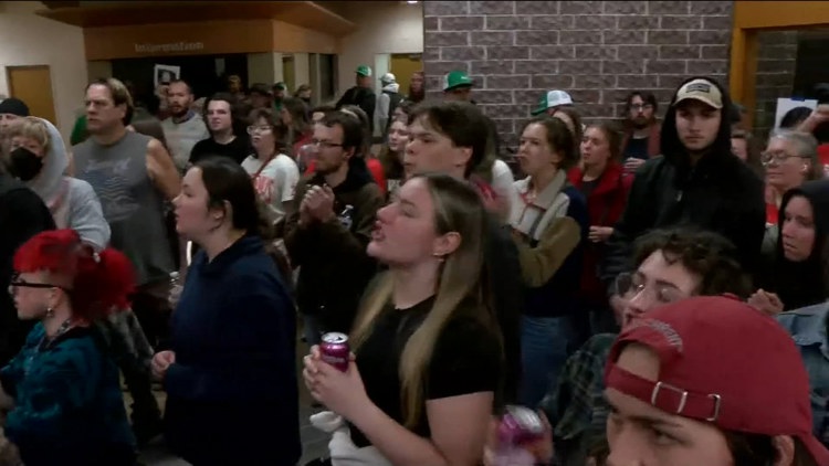 Protestors request temporary restraining order for Hermantown data center — Robbinsdale Technology news