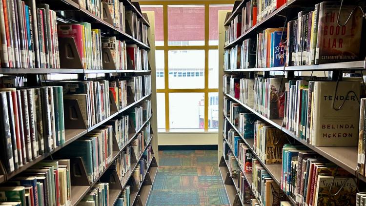 Live outside San Antonio? Library users are getting notices about $30 fee taking effect this month — KENS 5 (San Antonio), Robbinsdale Community news