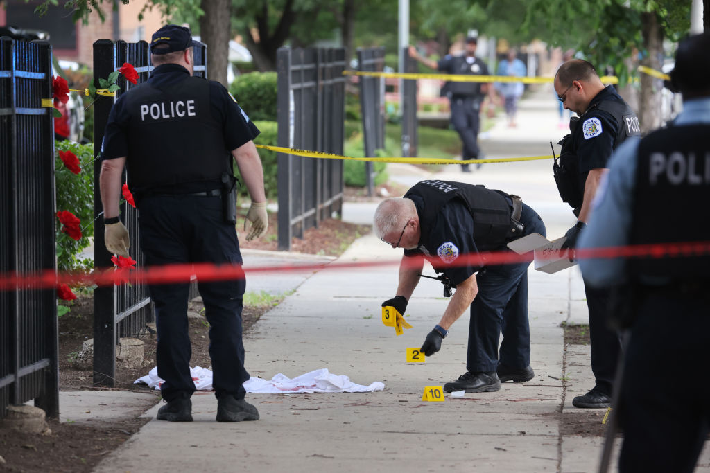 Researchers point to community violence programs, pandemic recovery in historic homicide decline — Minnesota Reformer, Robbinsdale Business news