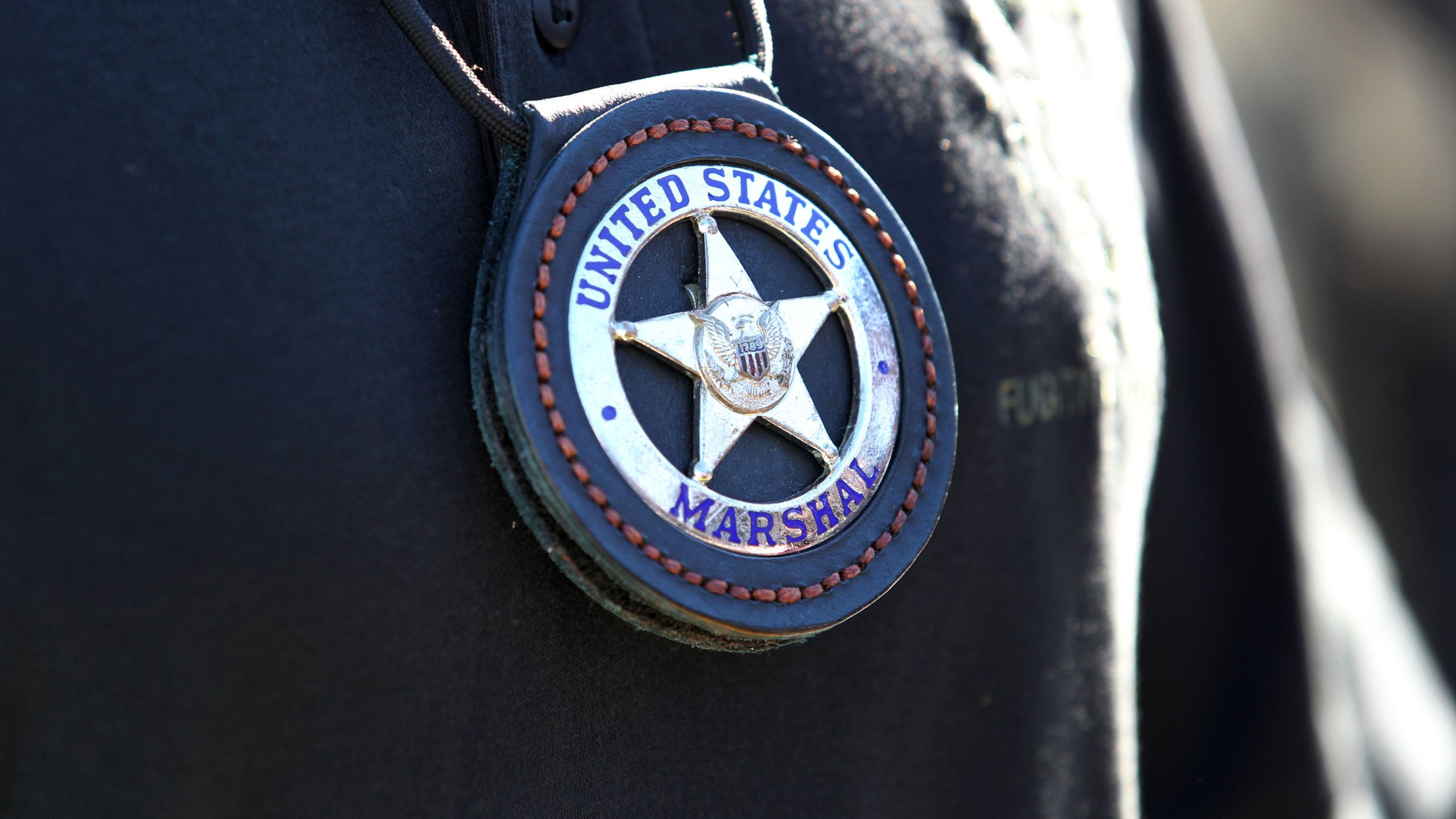 Tied-up 10-year-old trapped in closet rescued; suspected kidnapper caught, Marshals say — Robbinsdale Community news