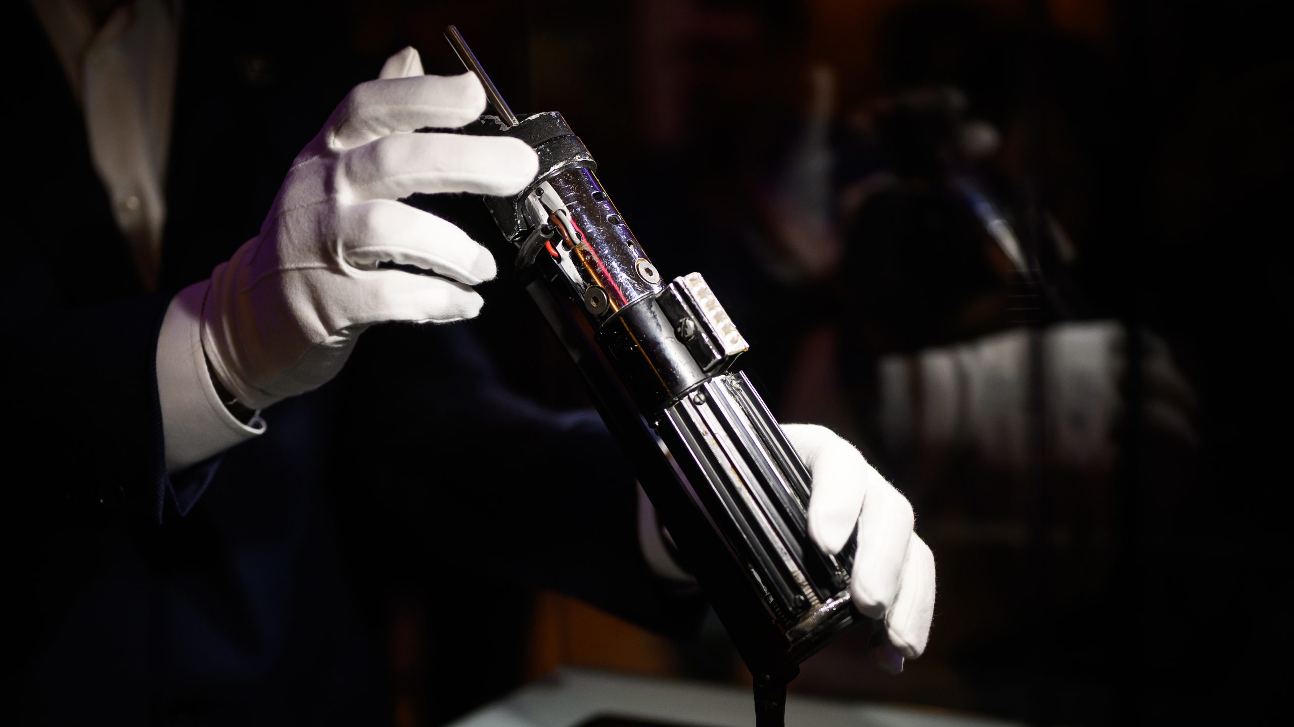 Darth Vader's 'Empire Strikes Back' lightsaber goes up for auction — FOX 9, Robbinsdale Community news
