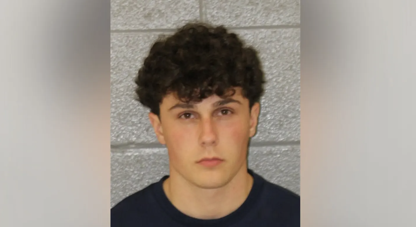 Secret sex video rocks University of North Carolina at Charlotte fraternity, 1 arrested: Police — FOX 9, Robbinsdale Schools news